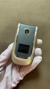 Nokia 2760 - független - szürke