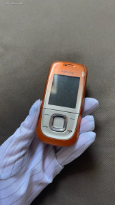 Nokia 2680 slide - független