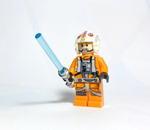 Luke Skywalker EREDETI LEGO minifigura - Star Wars 75301 Luke Skywalker X-szárnyú vadászgépe - Új