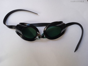 2 db BESTWAY HYDRO SWIM fekete úszószemüveg 15 cm állítható orr/ fejpánt 2021-01-13 A1328890