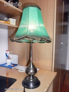 V17-1 Sárgaréz asztali lámpa