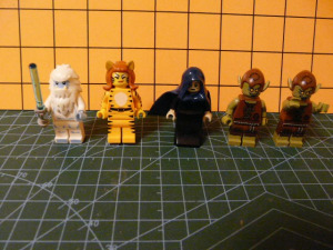Lego  Mini Figura   5  db     a fotók szerint !!