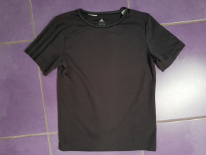 Adidas fiú póló  128 -as méretben, focis póló, mez
