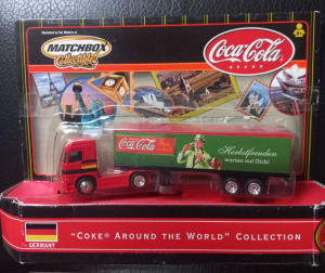 Matchbox Convoy - Coca-Cola Around the World - Mercedes Germany - ÚJ