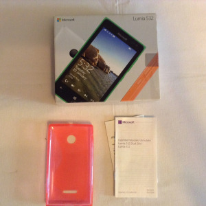 Nokia Lumia 532 doboz és tok