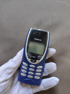Nokia 8210 - független - kék