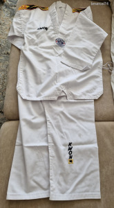 Taekwondo ruha 140-es