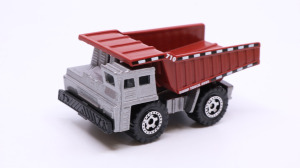Matchbox - Faun Dumper Truck - SZÜRKE/BORDÓ billencs