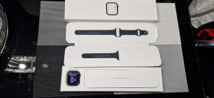 Apple Watch Series 7 41mm GPS Okosóra Midnight Garis !