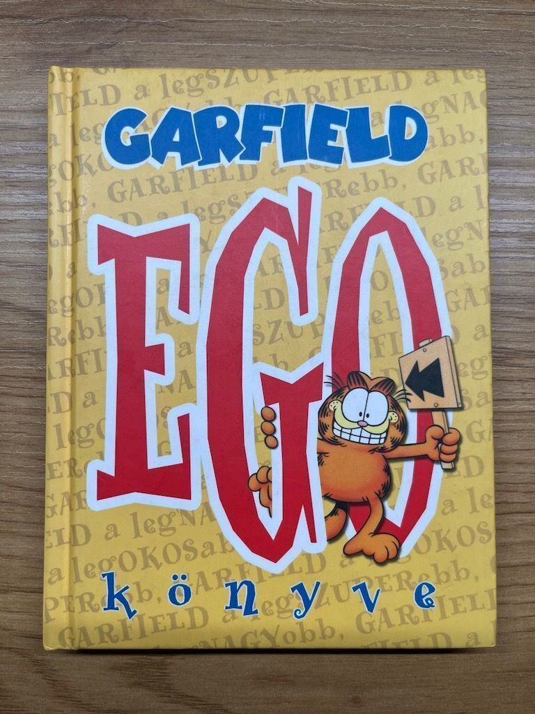 GARFIELD EGO KÖNYVE