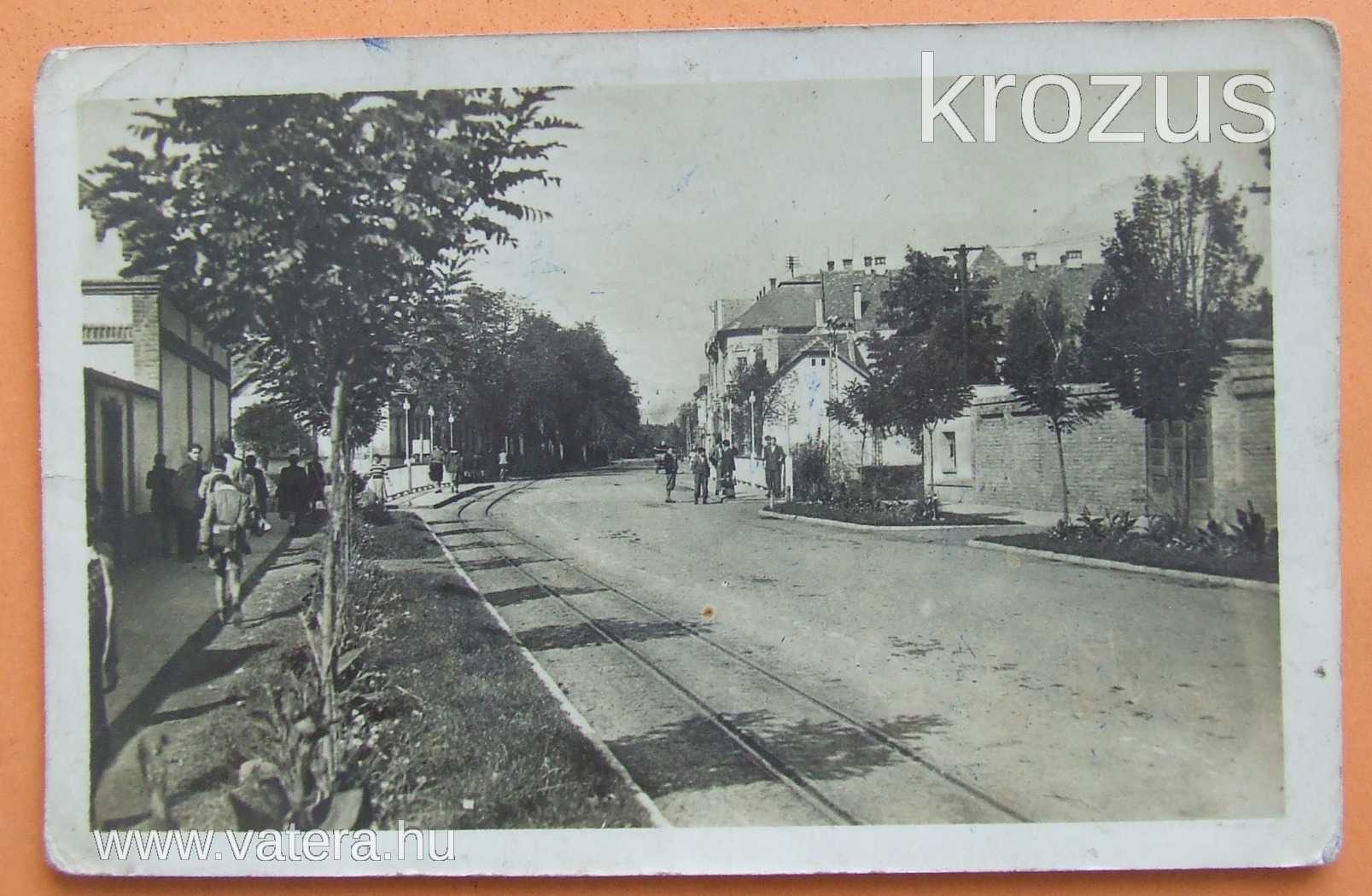 Eger utcarészlet képeslap 17082310/29
