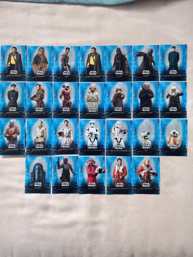 Topps Star Wars 2019 Rise of Skywaler serie 1.parallel kártya csomag 69db
