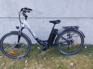 Új èpítèsű City E-bike