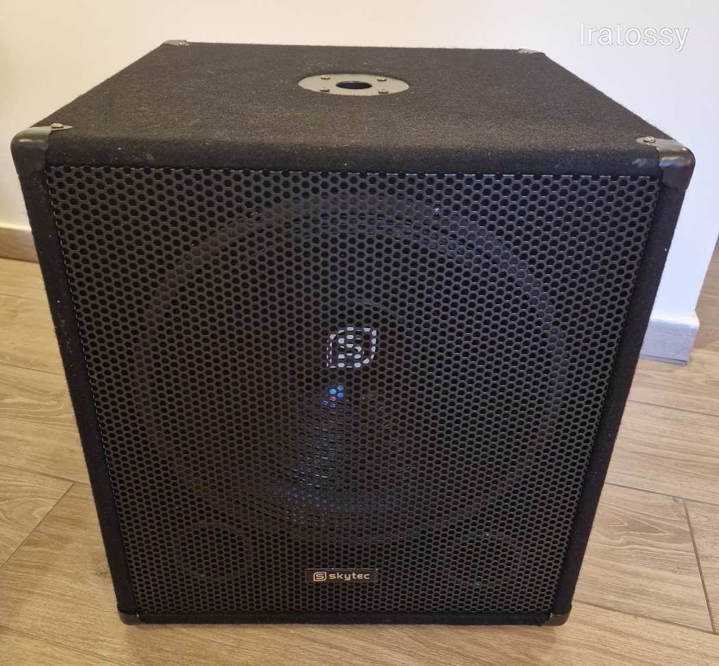 Óriási mélysugárzó, Subwoofer Cabinet, SWAI5, 600W gyári dobozában, újszerű