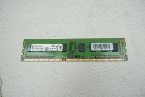 Kingston 4GB DDR3 1600MHz RAM memória KVR16LN11/4