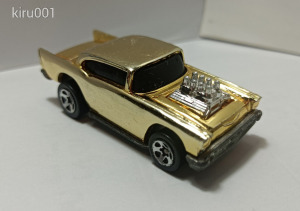 Hotwheels 1957 Chevrolet Chevy Bel Air GoldChrome Body 1976 Fémaljú!
