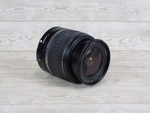 Canon 18-55mm 1:3.5-5.6 objektív - Canon EOS EF-S csatlakozással