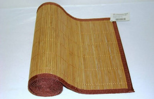 Hosszú tégla alakú asztaldísz bambuszból