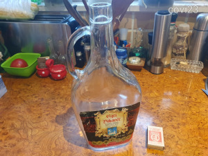 Retro 2 literes boros üveg butykos szép címkével szocreál egri bikavér