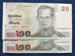 Thaiföld 20 baht bankjegy 2003 2 db sorszámkövető (id63772)