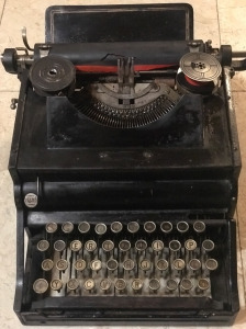 Ideal antik írógép 1906