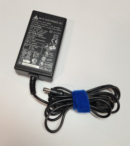 DELTA - Toshiba / Asus / Fujitsu / MSI laptophoz való, használt AC adapter 50W (19V / 2,64A)