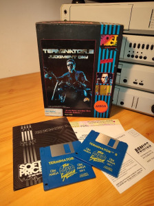 CBM TERMINATOR 2 II Commodore AMIGA FLOPPY GAME játék (Német doboz és papírok.)