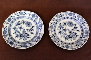 antik meisseni porcelán tányérok kék mintás