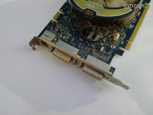 Asus nVidia 9600GT (EN9600GT/HTDI/512M) 512MB PCI-E, 2xDVI videokártya.
