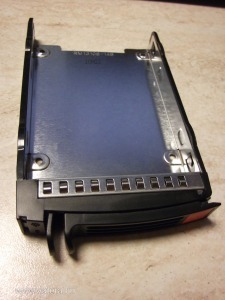 Chenbro RM13108-14B 2.5, 3.5 SATA HDD Caddy / Tray 28+20DB rack hotswap mobil keret
