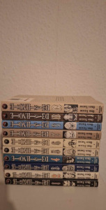 Death Note könyvek:1,2,3,4,5,6,7,9,10,12   3500ft/db-ja