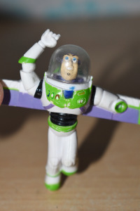 Disney/Pixar Toy Story  Buzz Lightyear figure