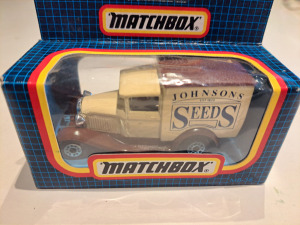Matchbox  -  Model A Ford Van _  JS