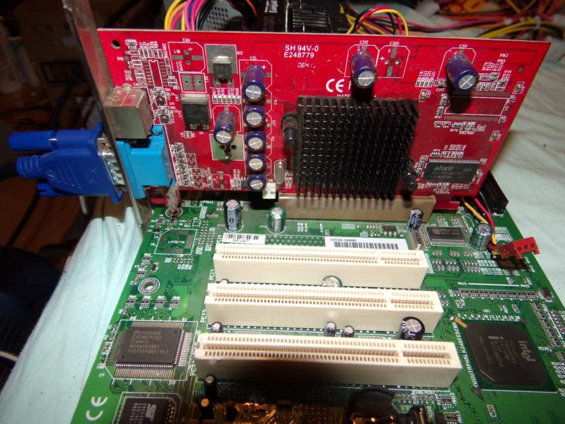 Nvidia GeForce MX4000 AGP Videókártya