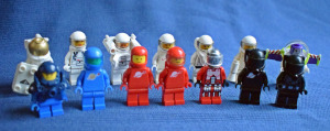 LEGO Space űrhajós figura , 14 db . eredeti , használt állapotban