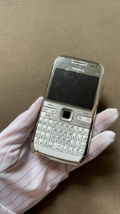 Nokia E72 - kártyafüggetlen - fehér