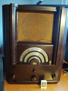 Német bakelit rádió 1933-ból