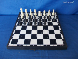 Régi retro műanyag mágneses sakk