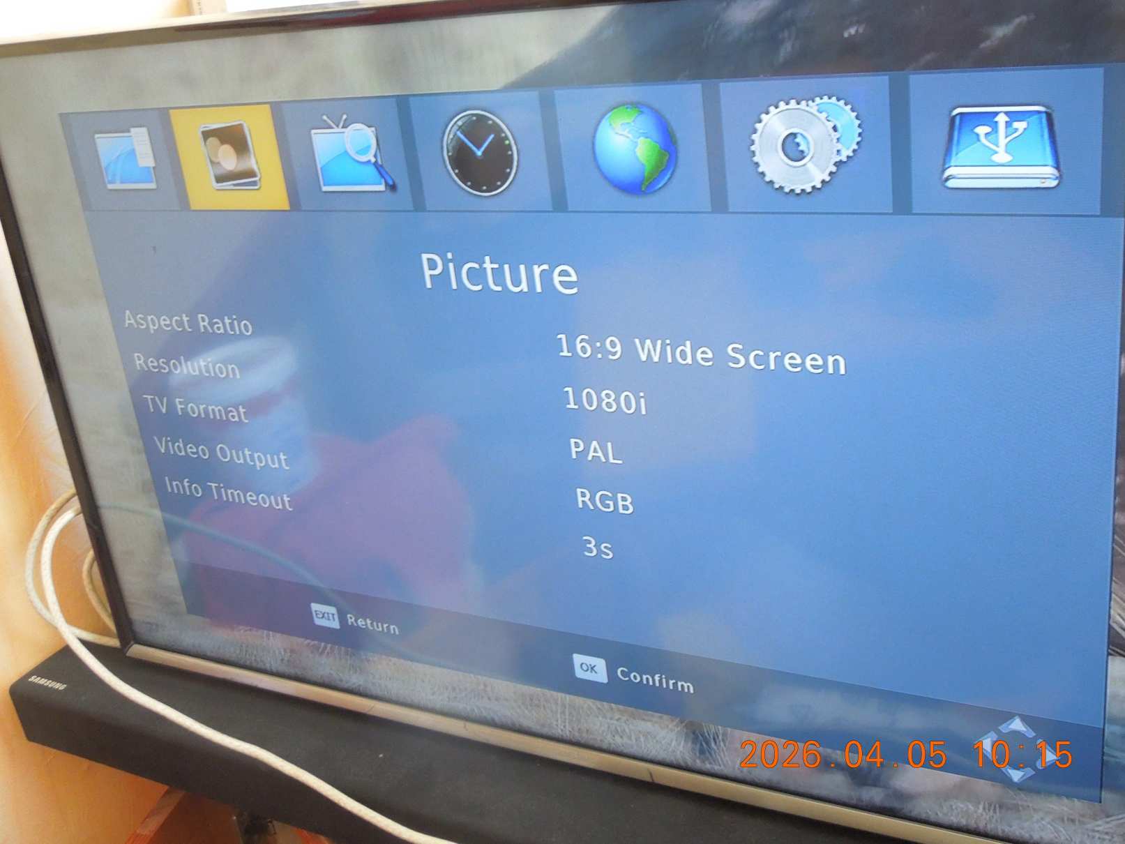 XORO HRK7560 DVB-C  HD kábelvevő