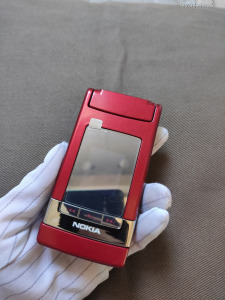 Nokia N76 - kártyafüggetlen - piros