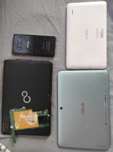 Hibás tabletek Asus Samsung S10+
