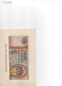Milleniumi 2000 forintos eredeti csomagolásban, sorszáma 1936