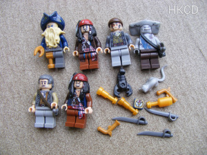 Karib Tenger Kalózai figurák Davy Jones Gibbs kalóz figura Pirates 6db Bp VIII + ajándék Lego mágnes
