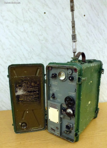 P-105A Szovjet katonai rádió adó-vevő