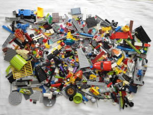 Lego vegyes csomag bő 1,5kg, sok újszerű, keveset használt elemmel (2)