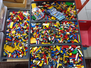 LEGO ömlesztett vegyes csomag figura elemek 4,7 kg #2889