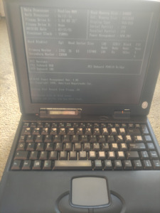 retro laptop Számítógép 6200 ad 150 mhz  486 os működik