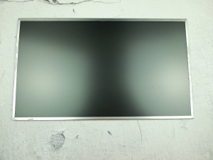 Samsung LTN156AT28 15,6” laptop kijelző matt 40 PIN pici hibával