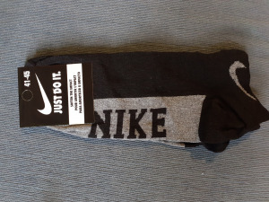 Nike   bokazokni zokni 41-45 Új,Több termék EGY szállítási díj! Kép