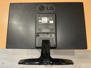 Jó állapotú használt LG 19M38A-B monitor 18,5, 1366 x 768, 16:9, HD, LED, 5 ms, matt